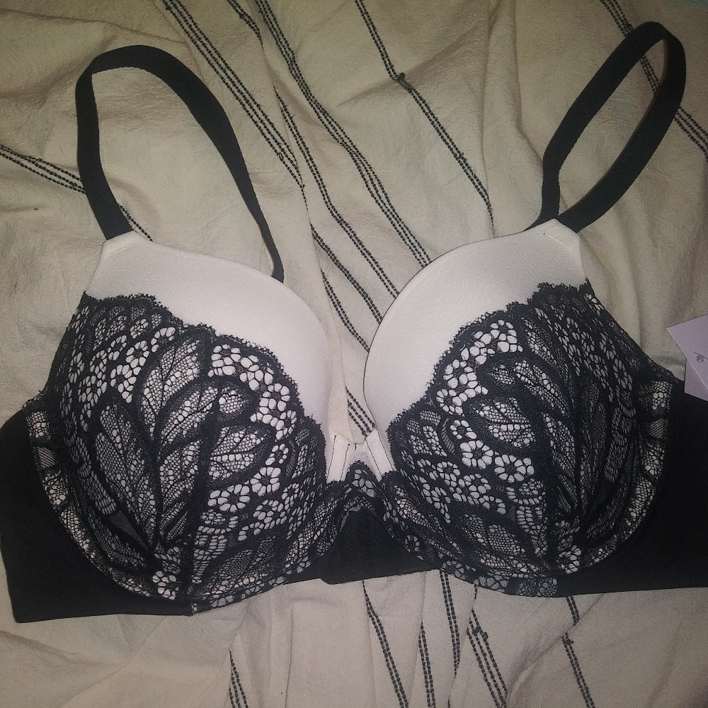 NWT: Auden Bra